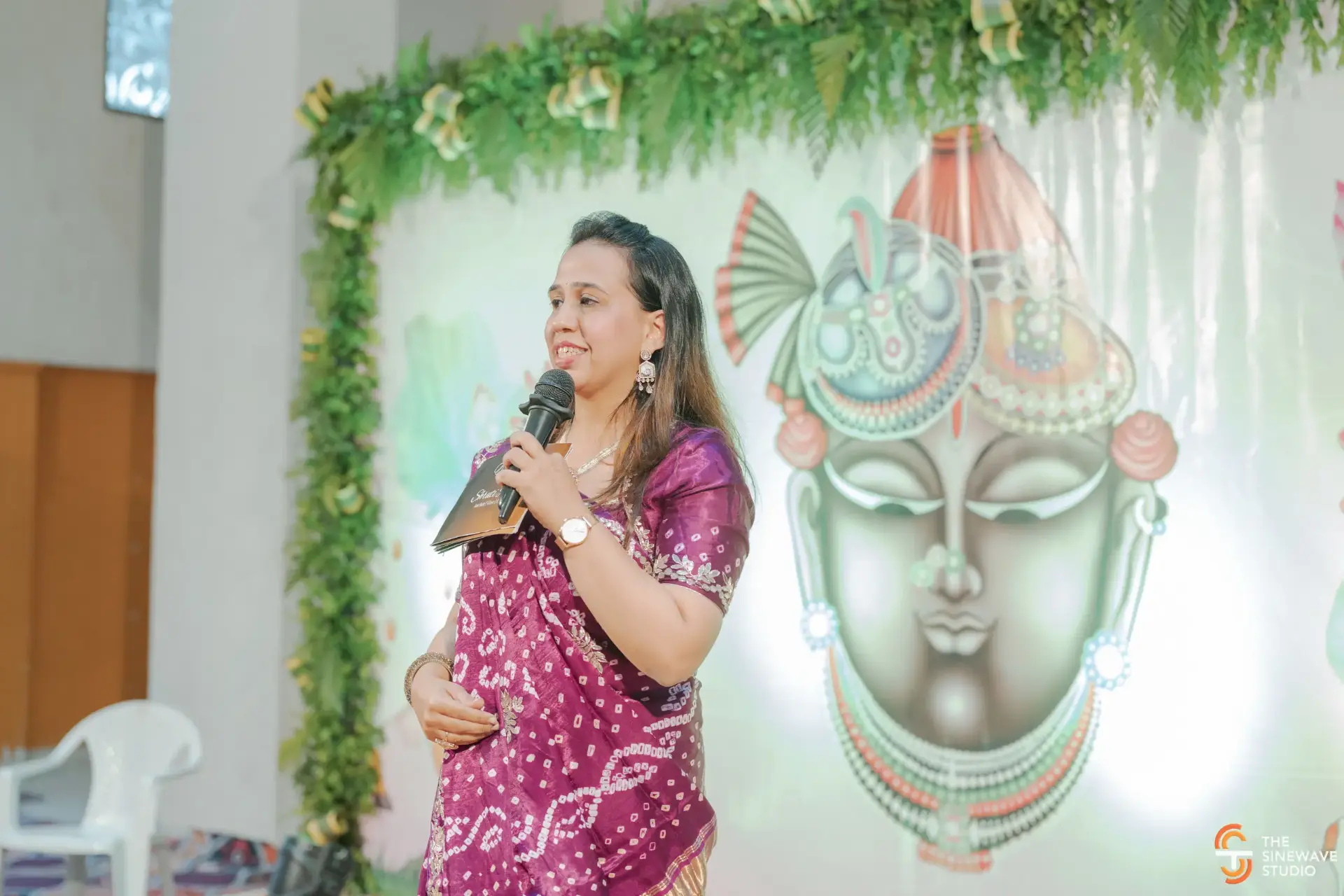 anchor shruti - Professional anchor